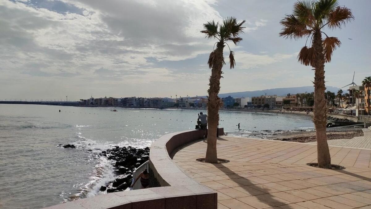 Sunny Winter Arinaga Apartment Exterior photo